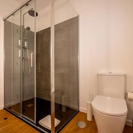 Casa Da Vigia-casa Com Jardim A 4 Min Da بيت للعطل أدوس كونهادوس