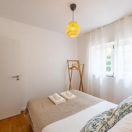 Casa Da Vigia-casa Com Jardim A 4 Min Da بيت للعطل