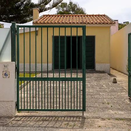 Casa vacanze Casa Da Vigia - Santa Cruz - Casa Com Jardim A 4 Min Da A dos Cunhados