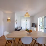 Сasa de vacaciones Casa Da Vigia - Santa Cruz - Casa Com Jardim A 4 Min Da