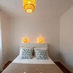 Casa Da Vigia - Santa Cruz - Casa Com Jardim A 4 Min Da