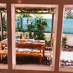 Сasa de vacaciones Casa Da Vigia - Santa Cruz - Casa Com Jardim A 4 Min Da