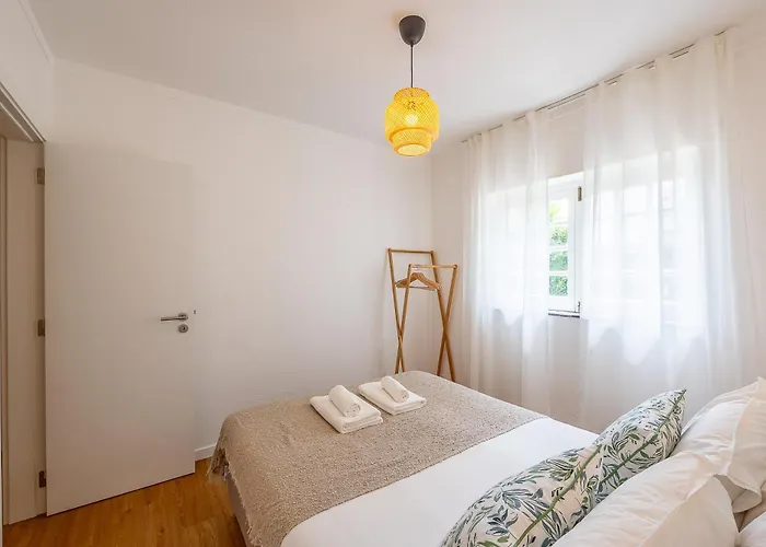 Casa Da Vigia-casa Com Jardim A 4 Min Da 別荘